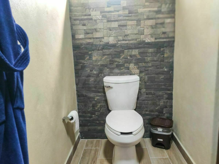 venta de amplia casa de 316 m2 en cd satelite