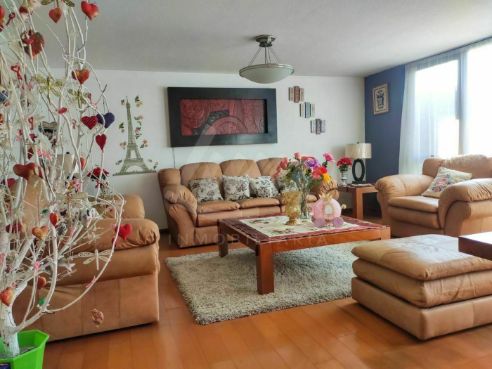 venta de amplia casa de 316 m2 en cd satelite