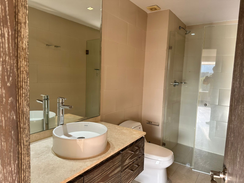 Departamento En Venta En Lomas Country