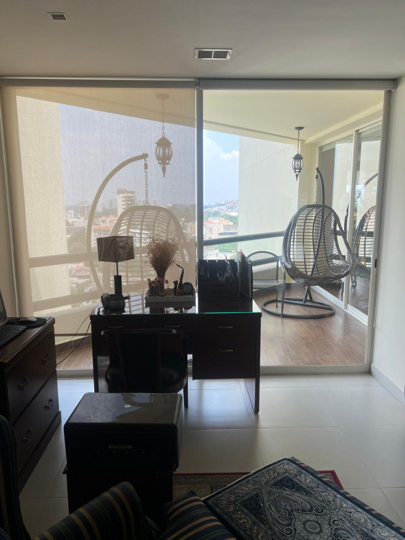 Departamento En Venta En Lomas Country