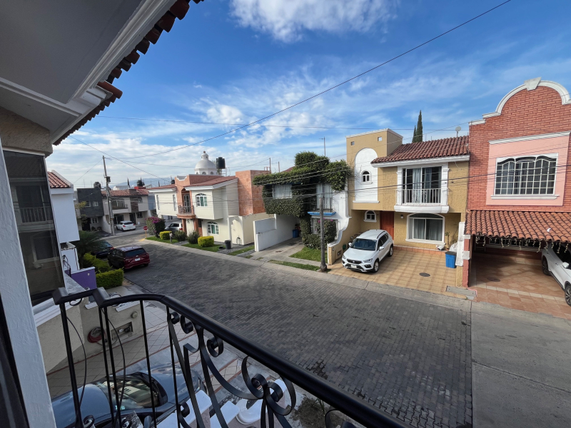 Casa En Condominio En Renta En EXITMEX