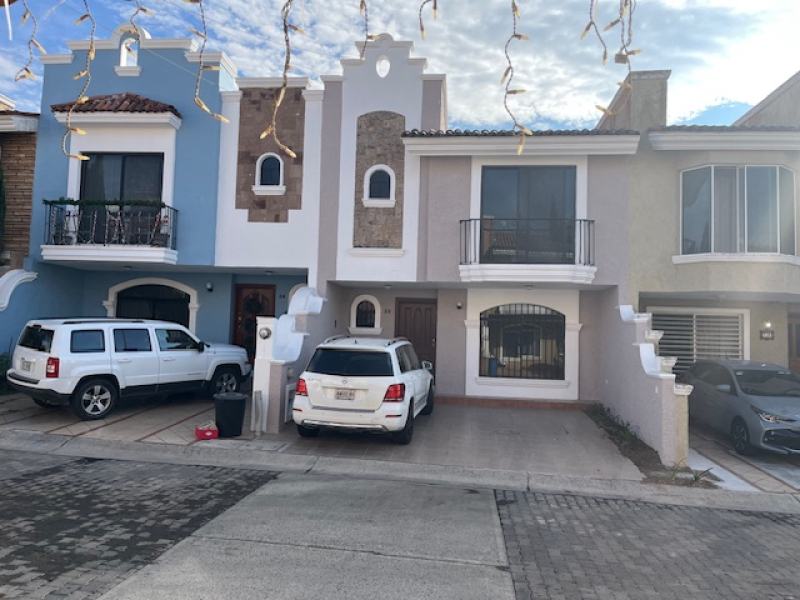 Casa En Condominio En Renta En EXITMEX