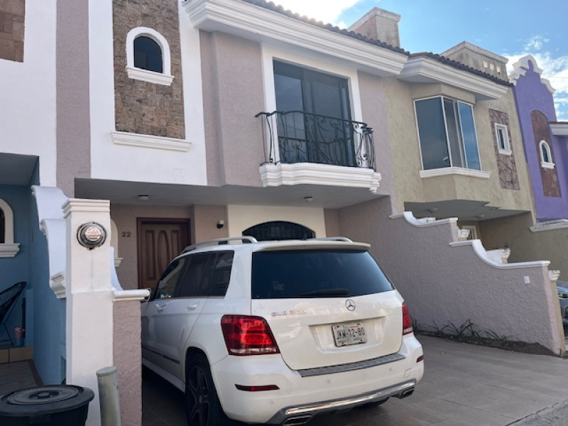 Casa En Condominio En Renta En EXITMEX