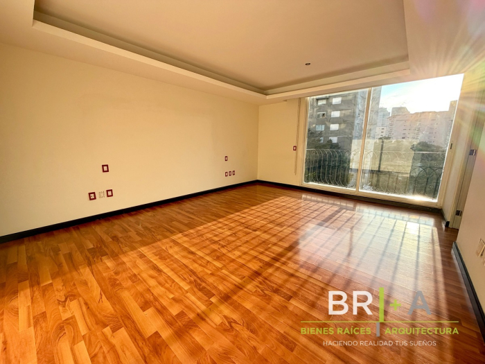 Departamento Renta Con Balcón En Villa Florence