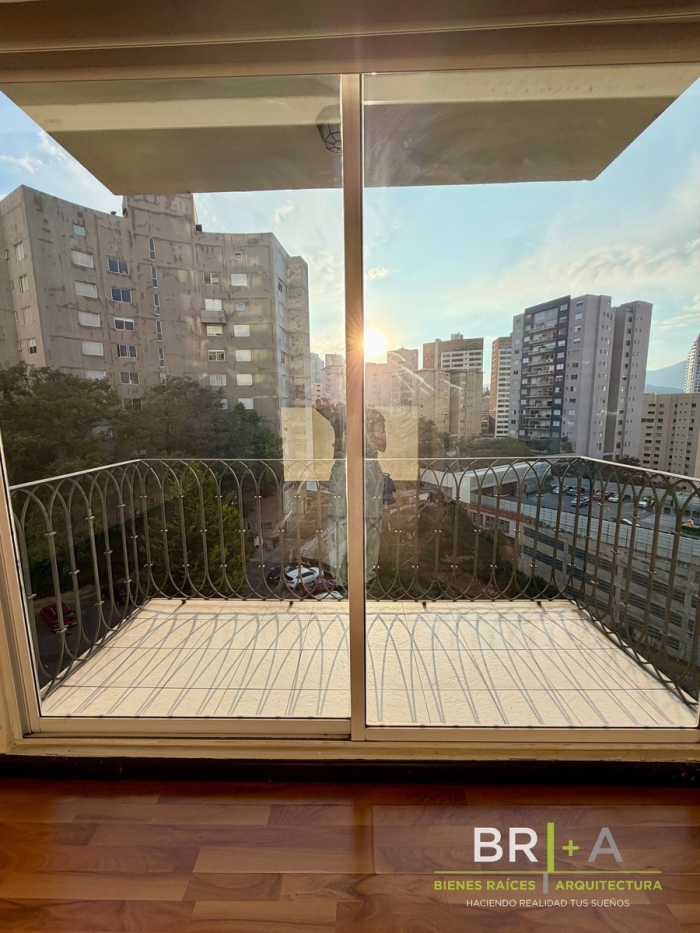 Departamento Renta Con Balcón En Villa Florence