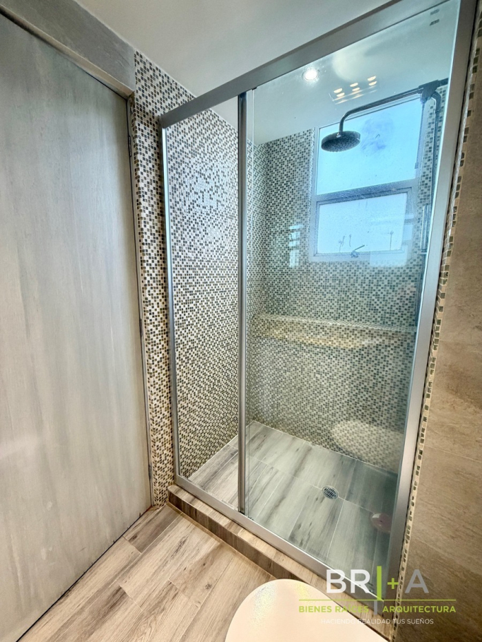 Departamento Renta Con Balcón En Villa Florence