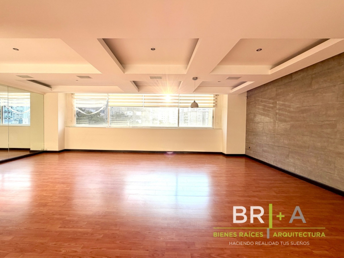 Departamento Renta Con Balcón En Villa Florence