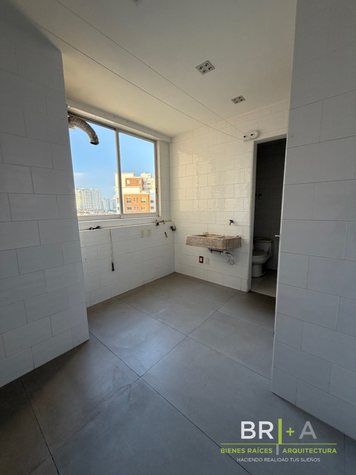 Departamento Renta Con Balcón En Villa Florence