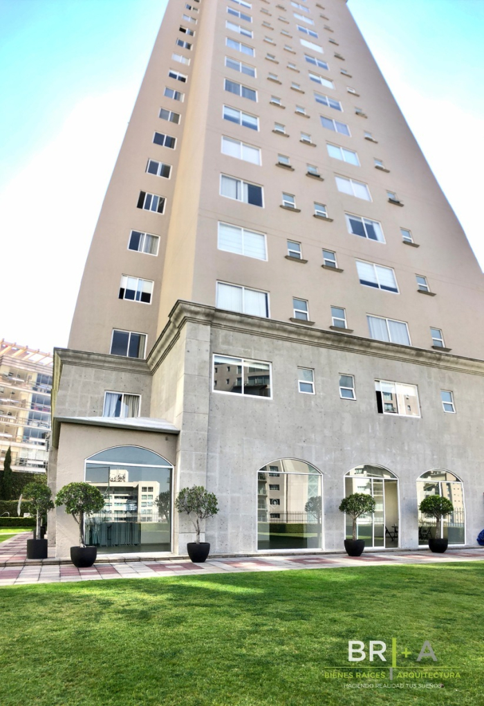 Departamento Renta Con Balcón En Villa Florence