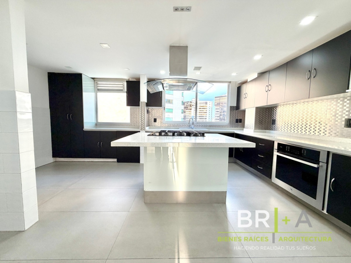 Departamento Renta Con Balcón En Villa Florence