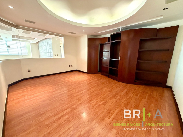 Departamento Renta Con Balcón En Villa Florence