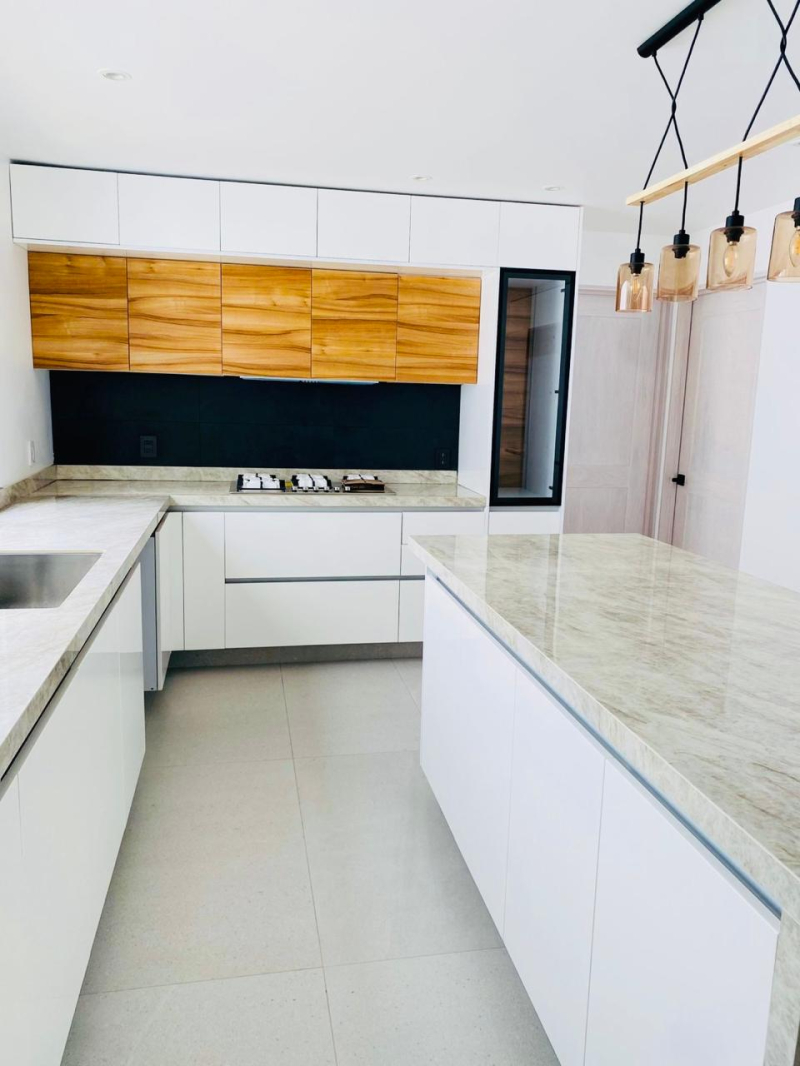 Casa En Venta En Bosques De La Herradura