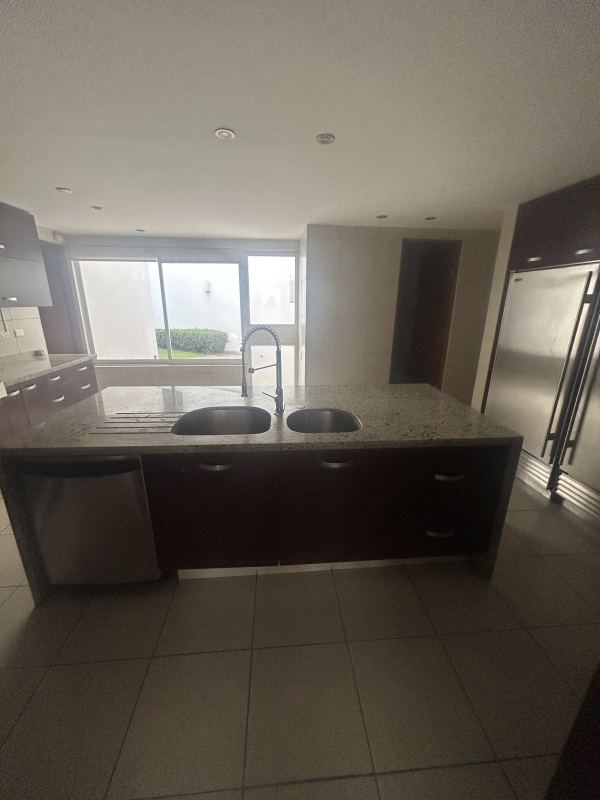 Casa En Renta En Lomas Country Club