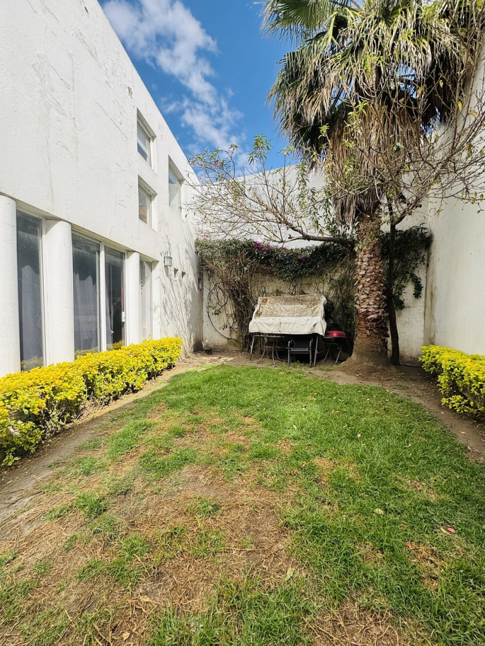 casa en venta con buena ubicaion