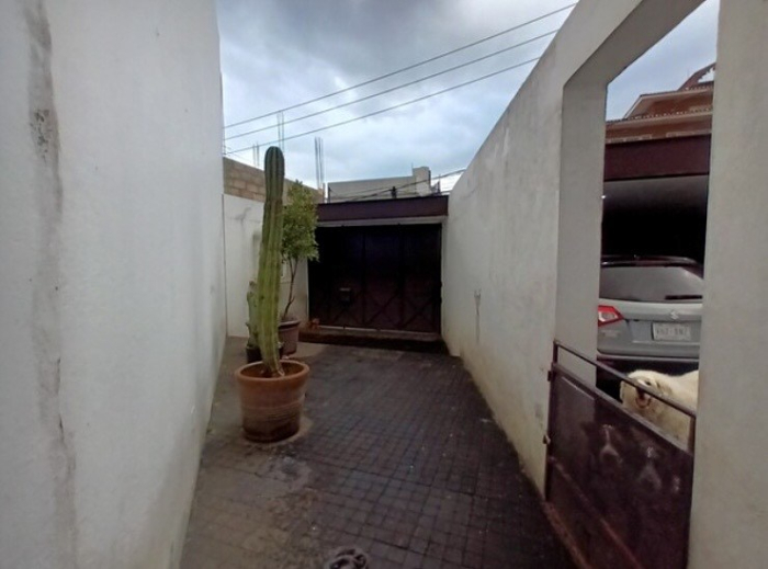 casa en venta con buena ubicaion