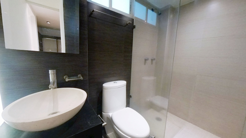 Departamento En Venta En Albert Con Terraza De 21m2