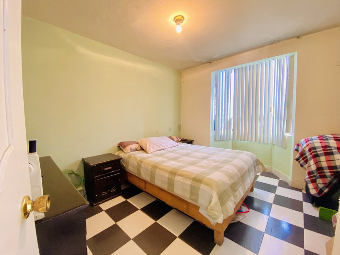 Casa En Venta, Con Departamento Independiente Incluido, En Gustavo A. Madero