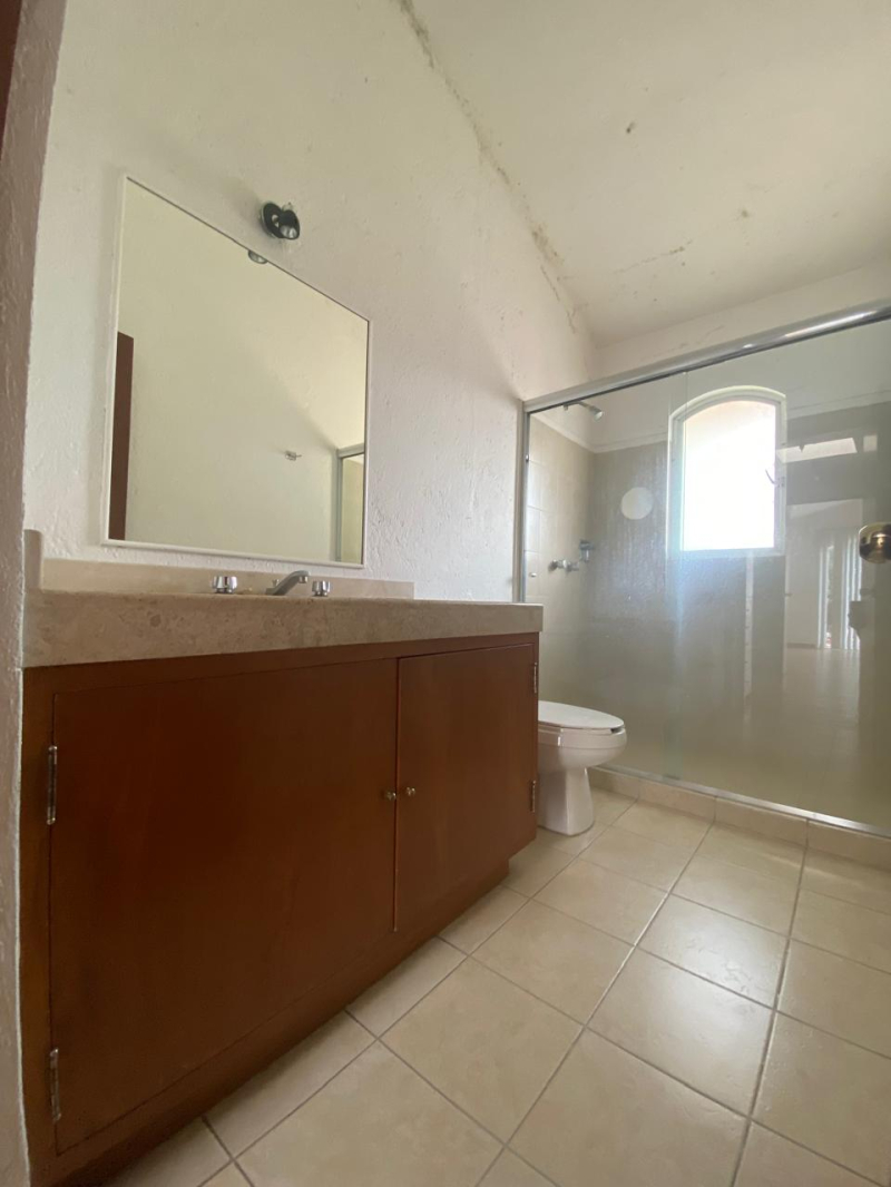 SE RENTA CASA EN REAL SAN MATEO NAUCALPAN ESTADO DE MEXICO