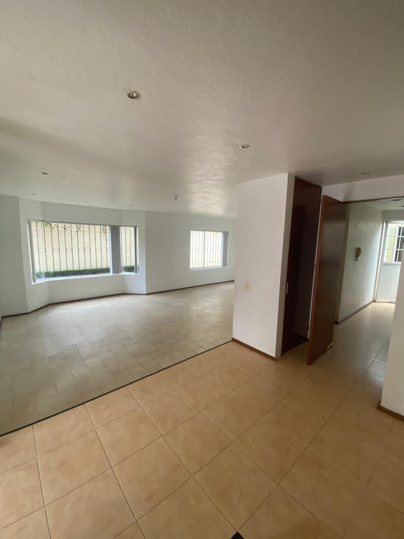 SE RENTA CASA EN REAL SAN MATEO NAUCALPAN ESTADO DE MEXICO