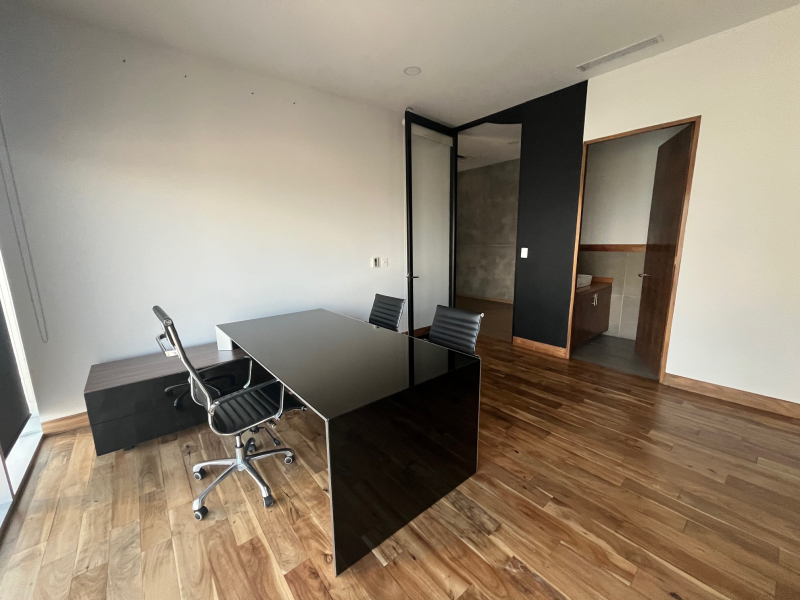 Oficina En Renta En Country Club