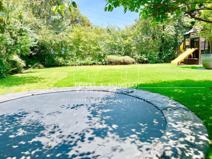 Residencia en Venta en Bosques de las Lomas