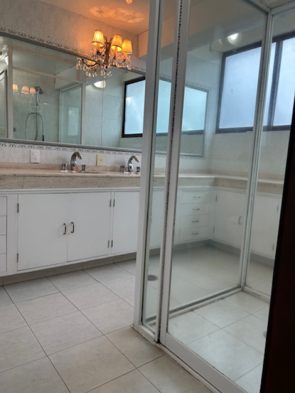 Casa En Venta En Lomas De Las Palmas