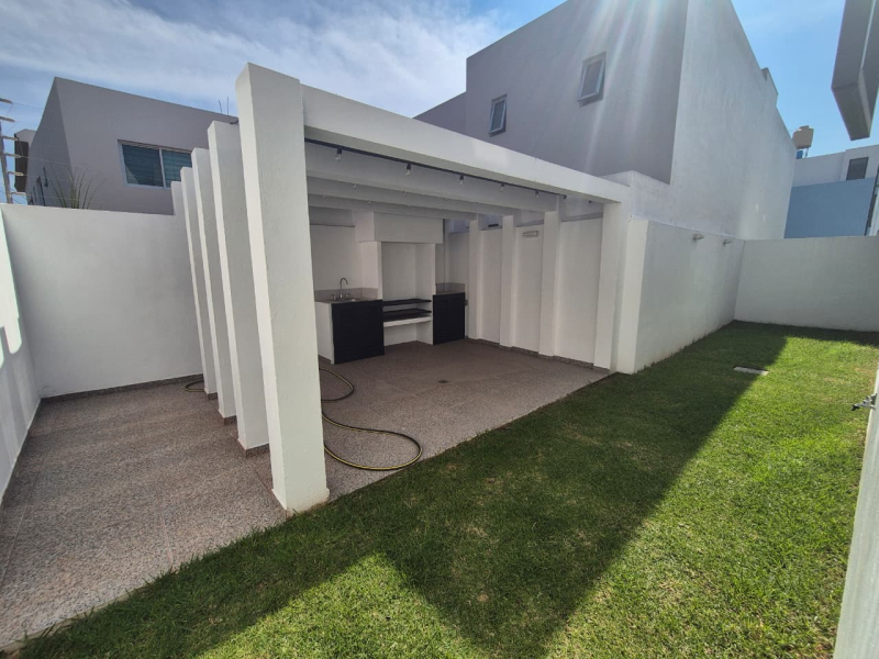 Casa En Condominio En Venta En La Tijera 