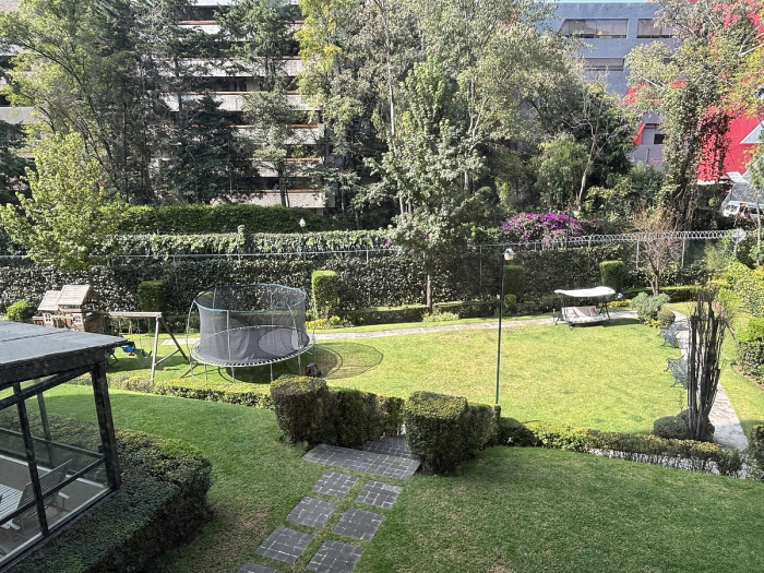 Renta Garden House a 5 minutos caminando de Arcos Bosques