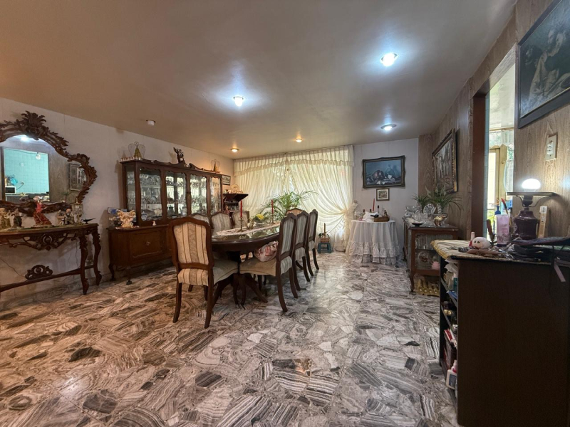 CASA EN VENTA EN PRIVADA PARA REMODELAR - LOS CIPRESES - COYOACÁN