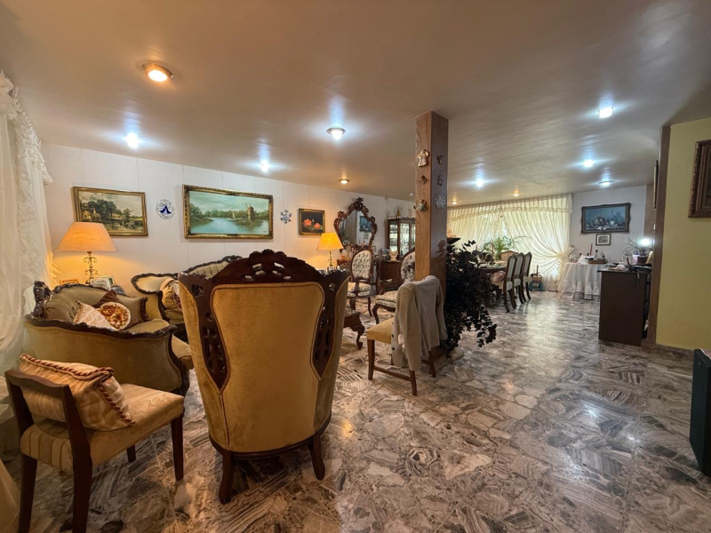 CASA EN VENTA EN PRIVADA PARA REMODELAR - LOS CIPRESES - COYOACÁN