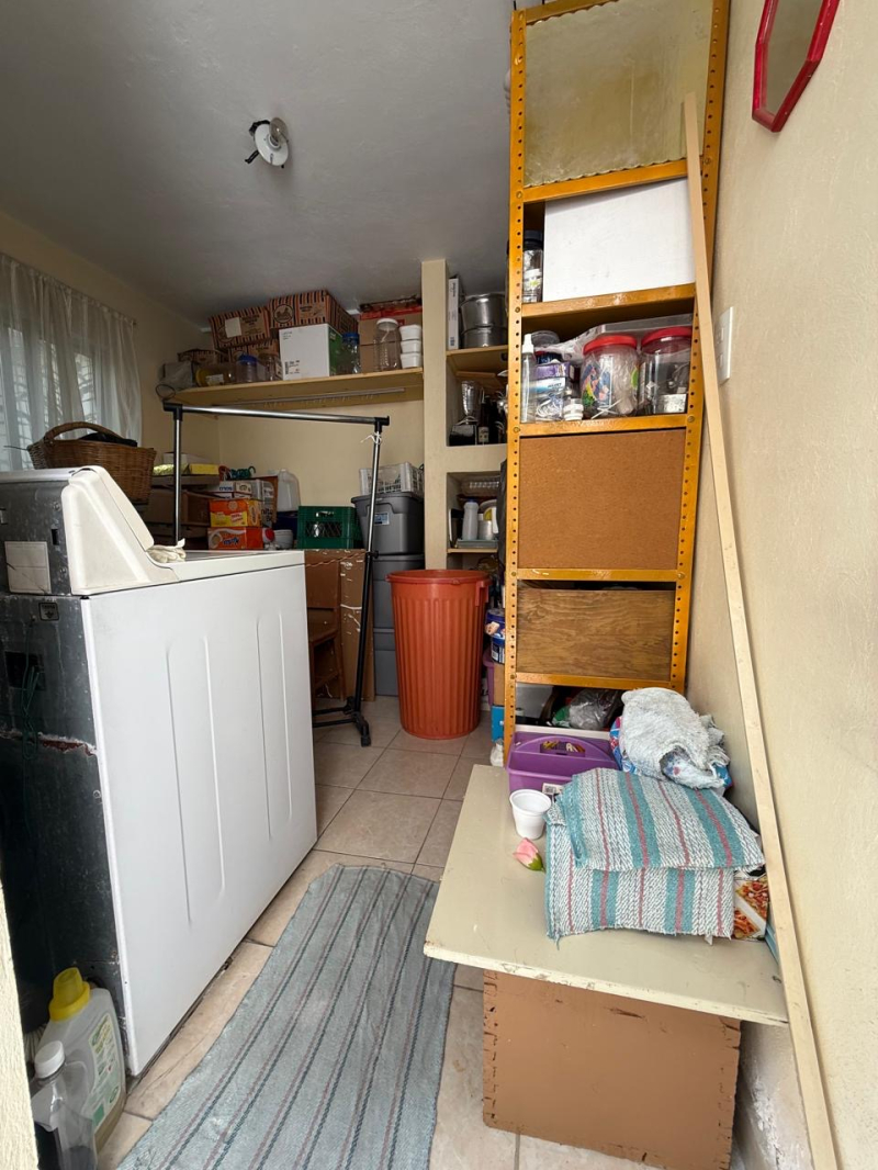 CASA EN VENTA EN PRIVADA PARA REMODELAR - LOS CIPRESES - COYOACÁN