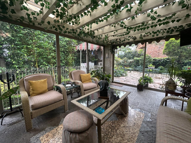 CASA EN PRIVADA EN VENTA - LA LOMA - BOSQUES-LOMAS 