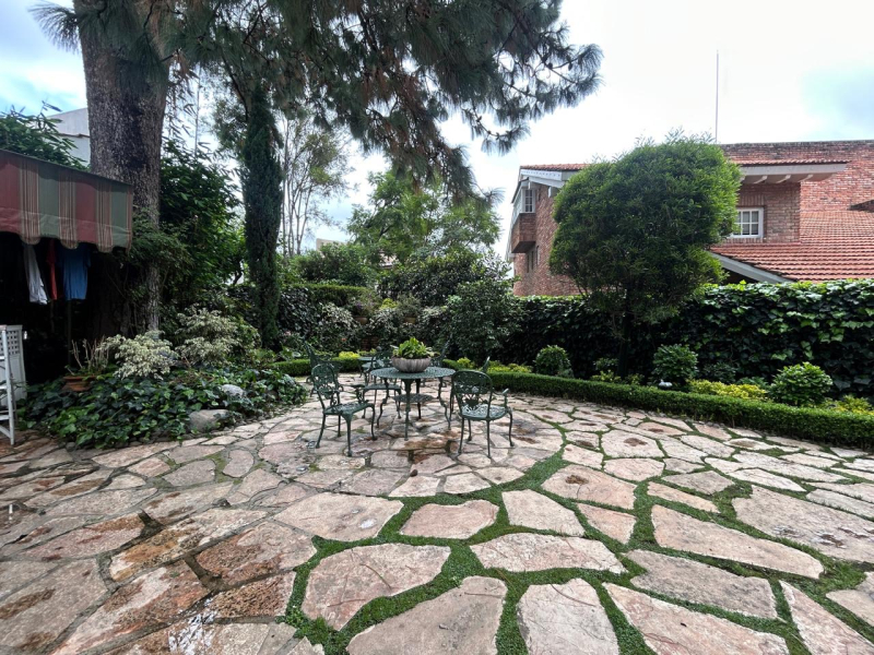 CASA EN PRIVADA EN VENTA - LA LOMA - BOSQUES-LOMAS 