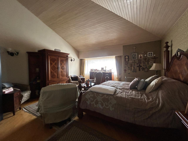 CASA EN PRIVADA EN VENTA - LA LOMA - BOSQUES-LOMAS 