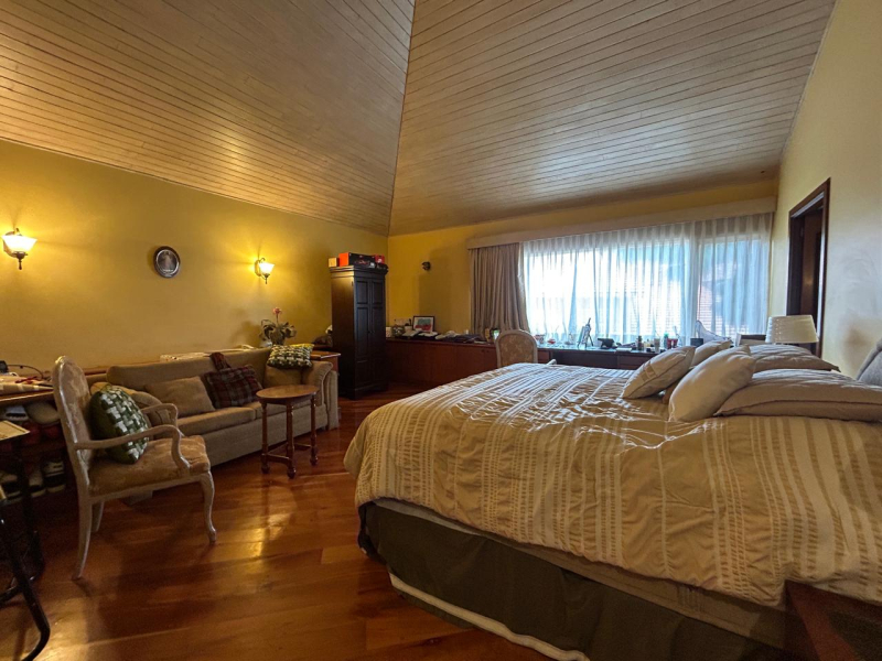 CASA EN PRIVADA EN VENTA - LA LOMA - BOSQUES-LOMAS 