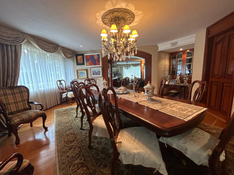 CASA EN PRIVADA EN VENTA - LA LOMA - BOSQUES-LOMAS 