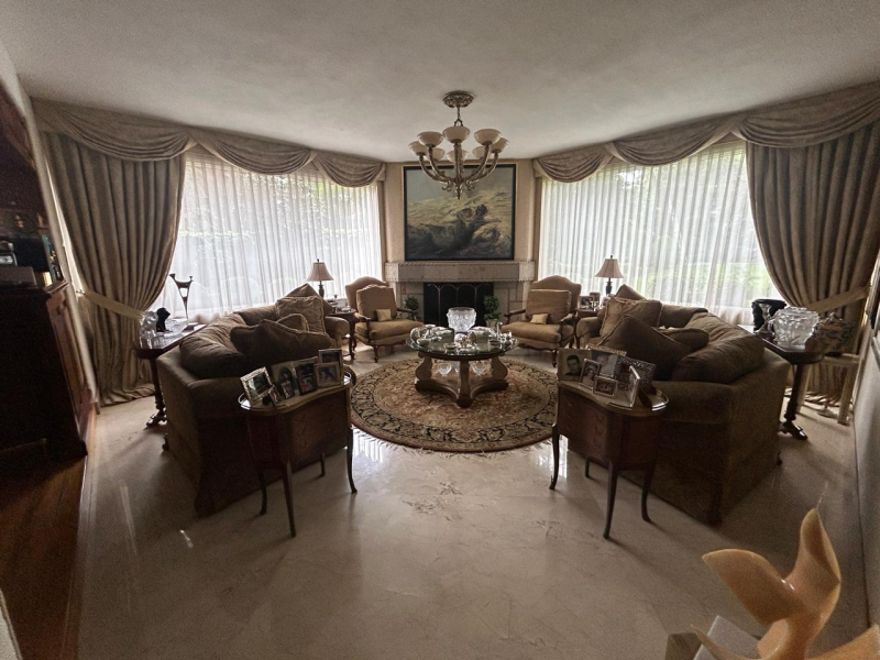 CASA EN PRIVADA EN VENTA - LA LOMA - BOSQUES-LOMAS 