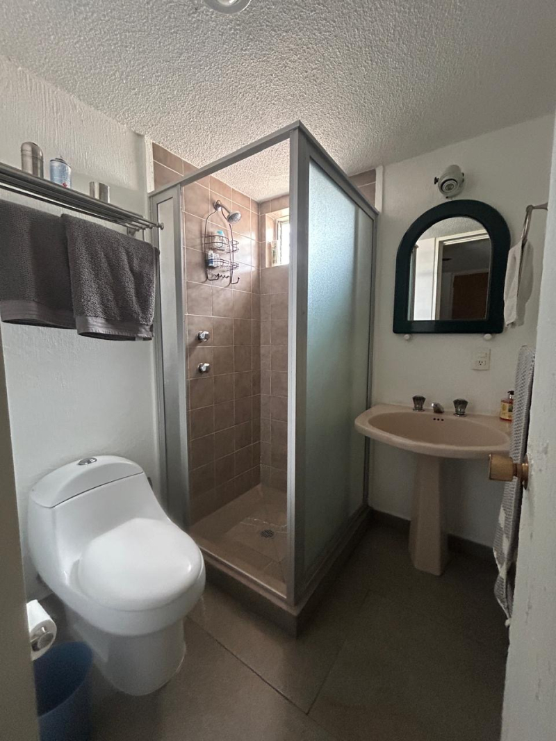 CASA EN RENTA EN PRIVADA - PIRACANTOS - LAURELES - BOSQUES DE LAS LOMAS 