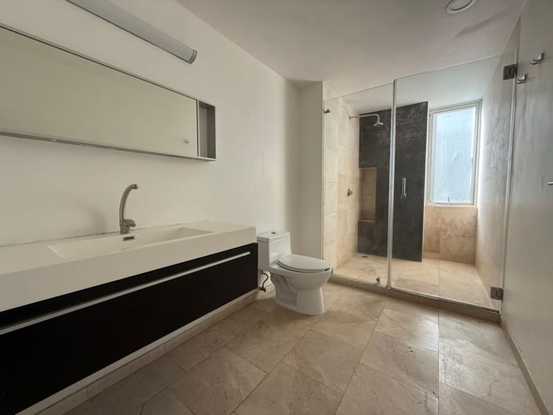 departamento garden con terraza en venta - nuevo león - condesa 