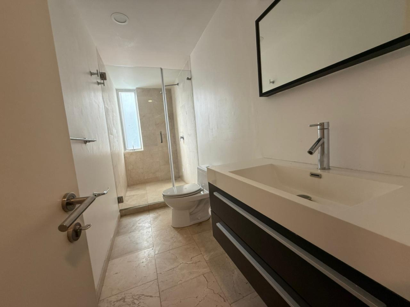 departamento garden con terraza en venta - nuevo león - condesa 