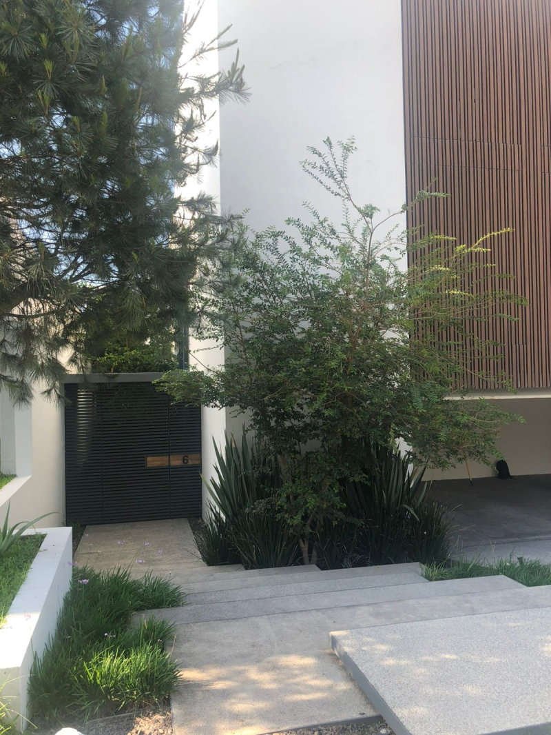 casa en condominio en renta en puerta las lomas