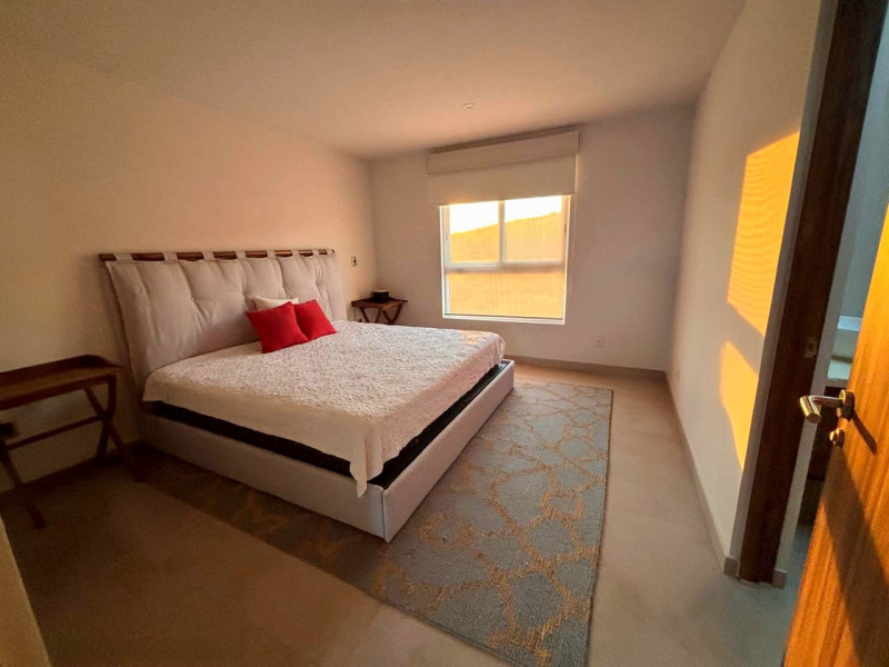 EN VENTA CASA EN CONDOMINIO HIGH GARDENS ZIBATÁ