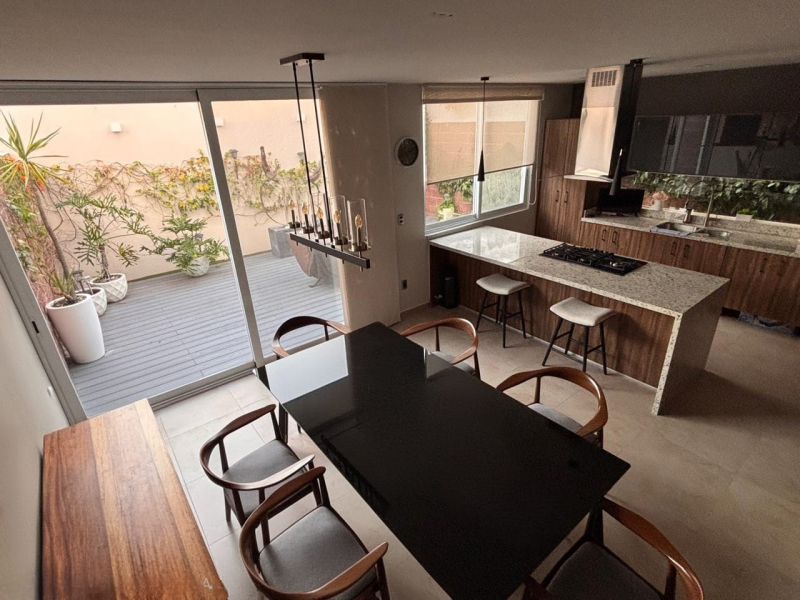 EN VENTA CASA EN CONDOMINIO HIGH GARDENS ZIBATÁ