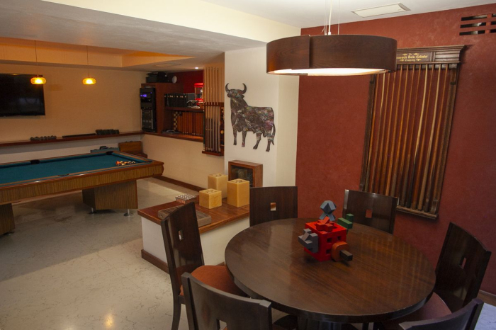 Excelente casa en privada en Bosques de las Lomas