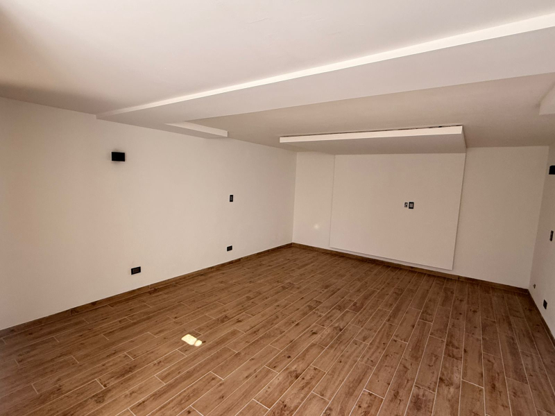 VENTA CASA PASEO DE LOS LAURELES