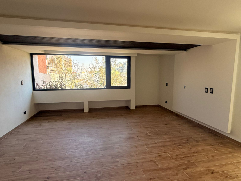 VENTA CASA PASEO DE LOS LAURELES