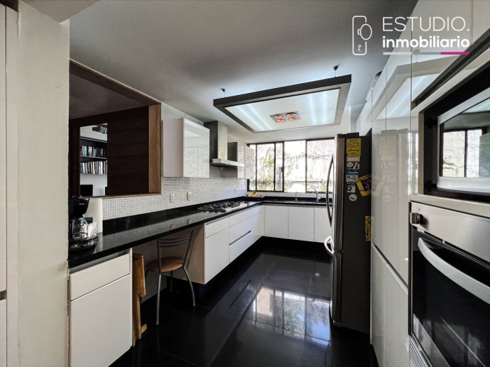 Casa en Venta en Bosques de las Lomas