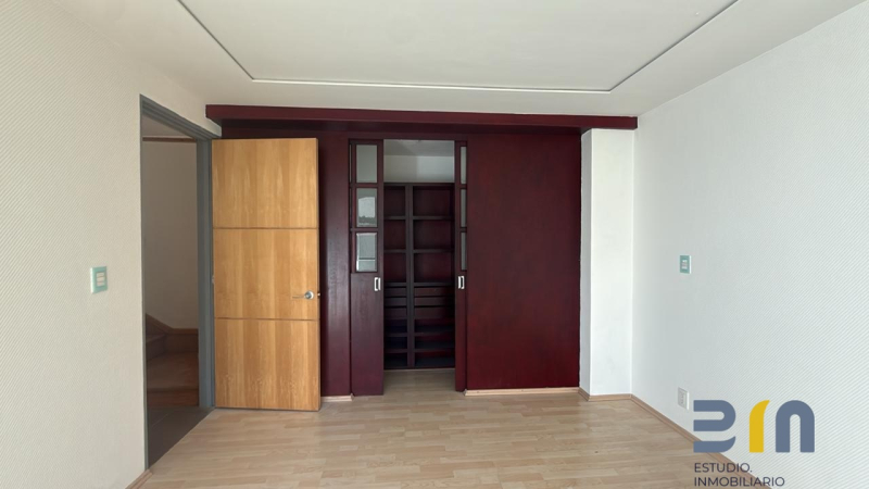 casa en renta tipo townhouse vista hermosa