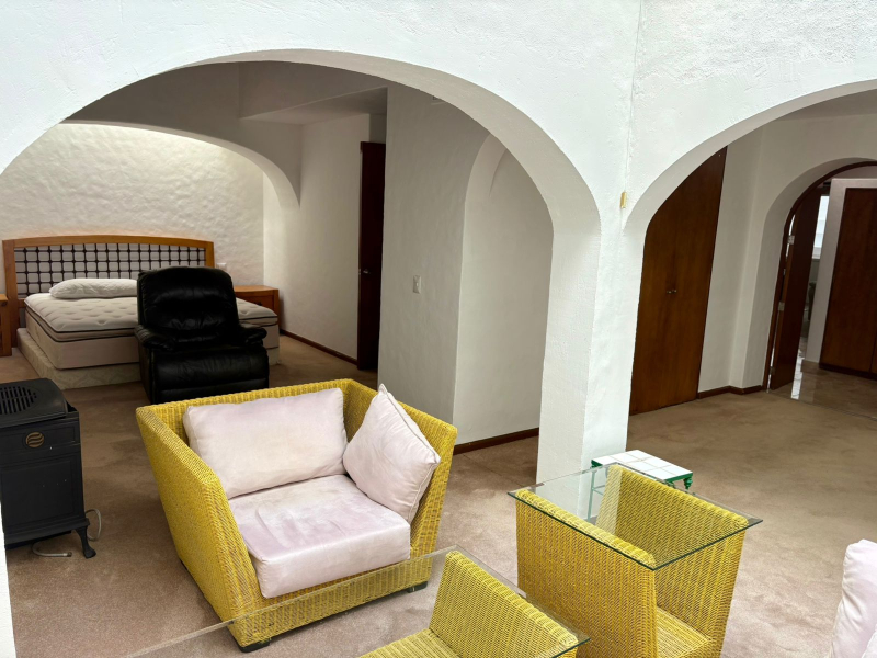 casa en venta en lomas de las palmas