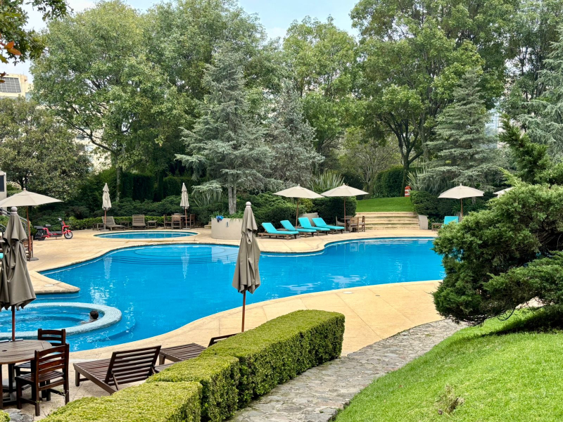 Departamento En Venta En Lomas Country